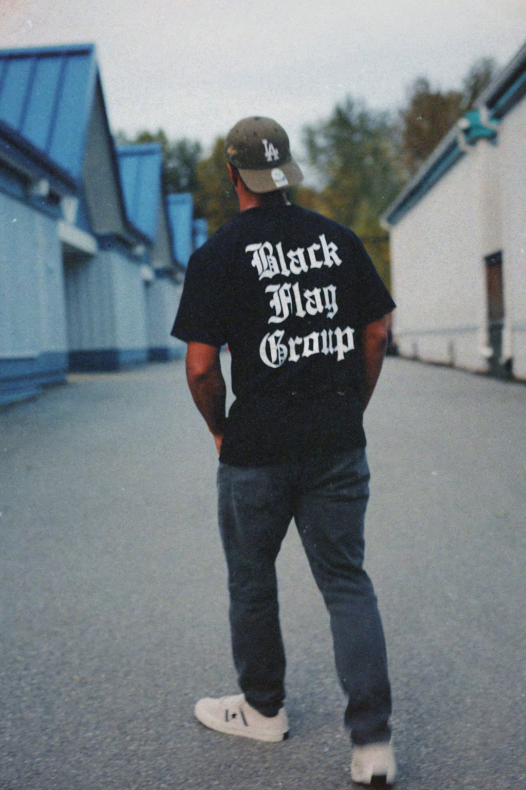 Black Flag Group Signature Tee